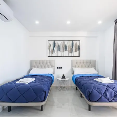 Principado Loix Deluxe 17c Levante * Benidorm